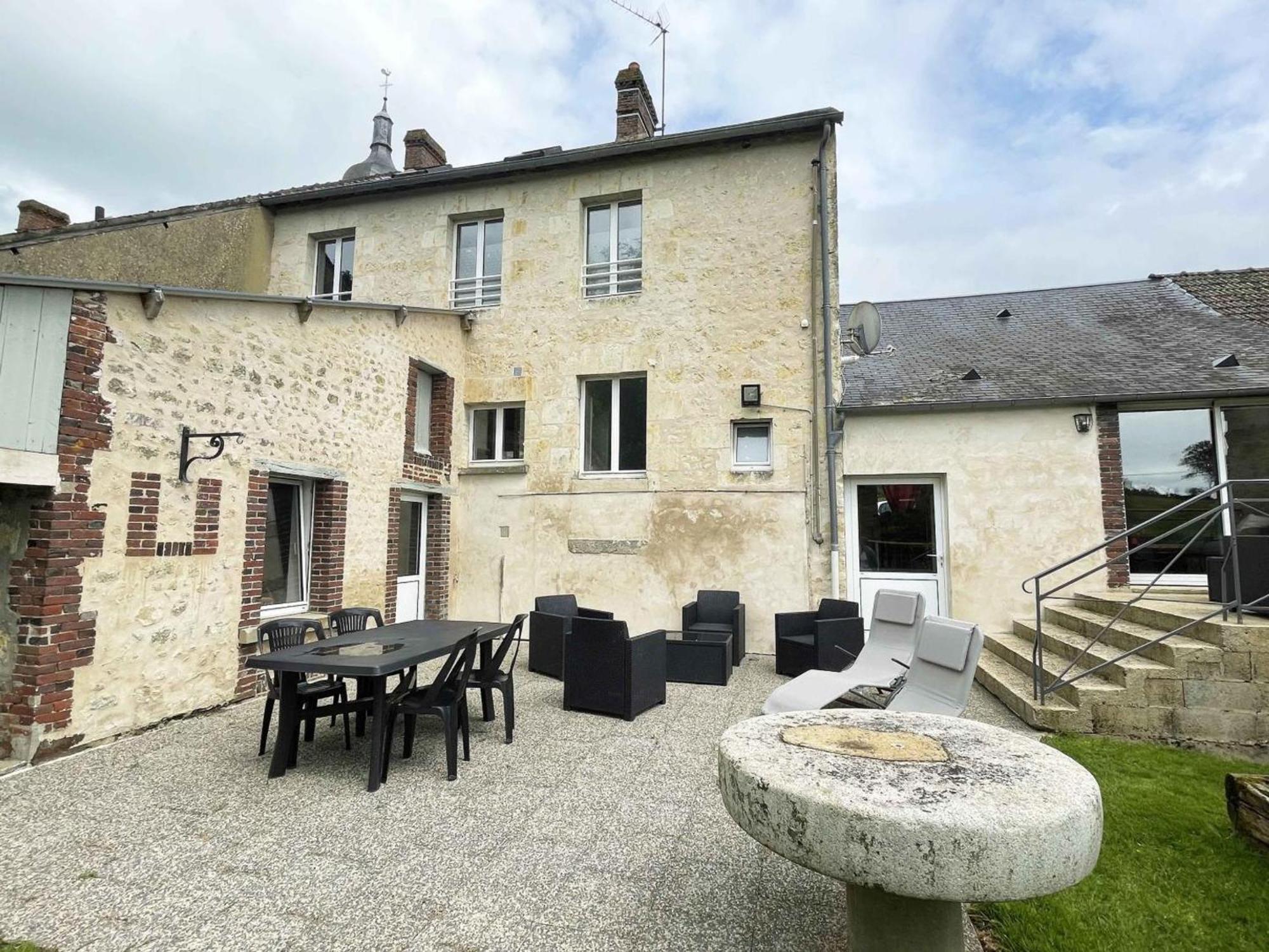 Maison Percheronne Spacieuse Avec Billard, Babyfoot, Et Jardin Clos, Animaux Bienvenus ! - Fr-1-497-65 La Mesniere Exterior photo